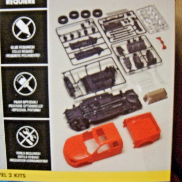 NWT New Revell SnapTite 1:25 Scale Ford F-150 SVT Raptor Model Kit, Red - Picture 8 of 8